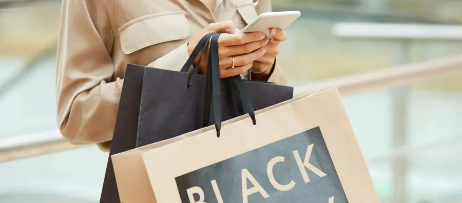 Cómo la reputación de los negocios y tiendas online afecta a la percepción , la confianza de los consumidores y las ventas durante el Black Friday